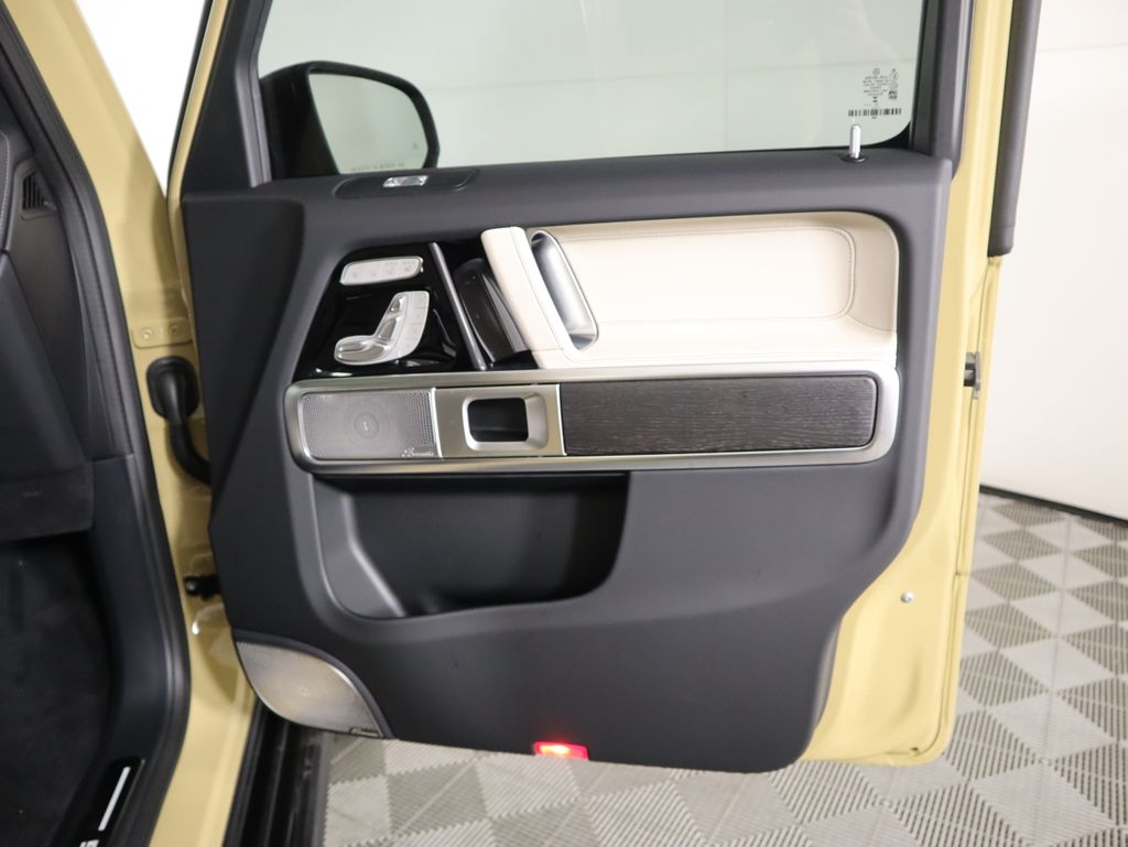 Thumbnail: 2026 Mercedes-Benz G-Class - 27