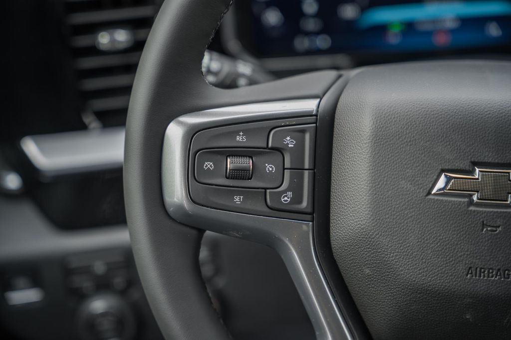 ChevroletSilverado 2500HD37