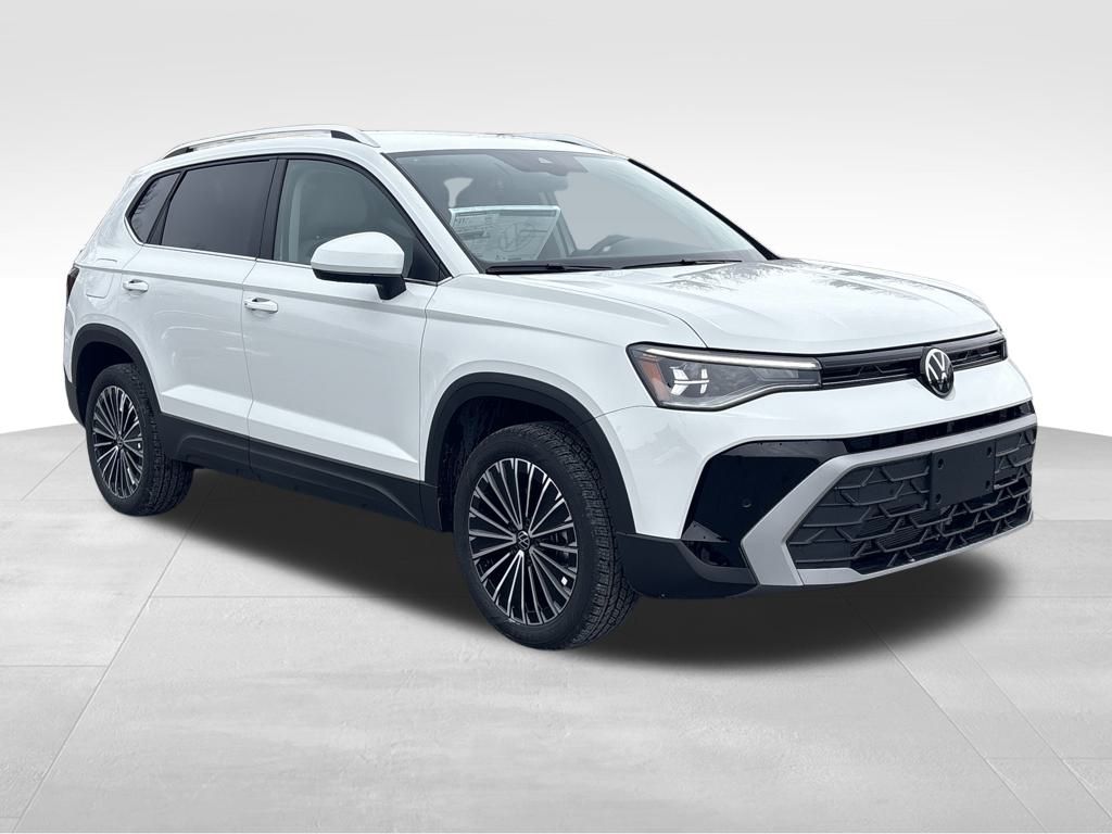 2026 Volkswagen Taos SE's photo