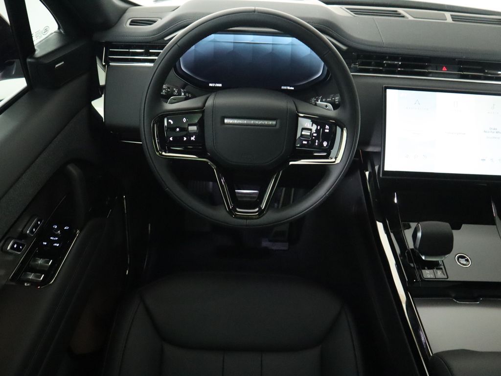 Thumbnail: 2025 Land Rover Range Rover Sport - 11