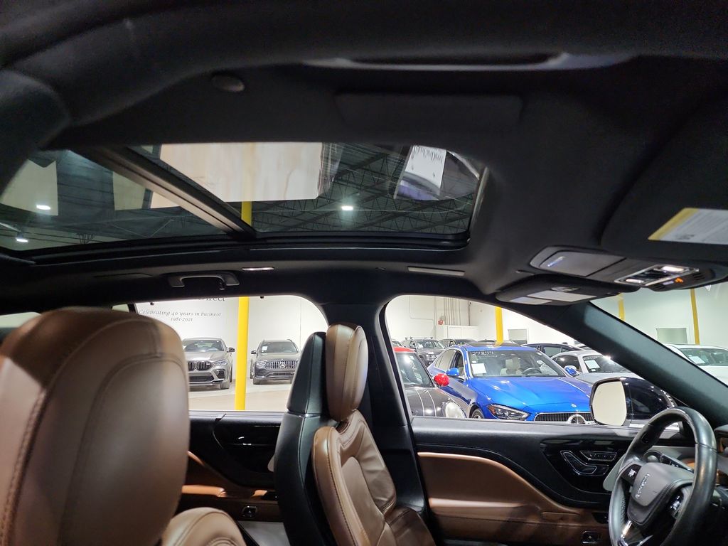 2020 Lincoln Aviator Reserve photo