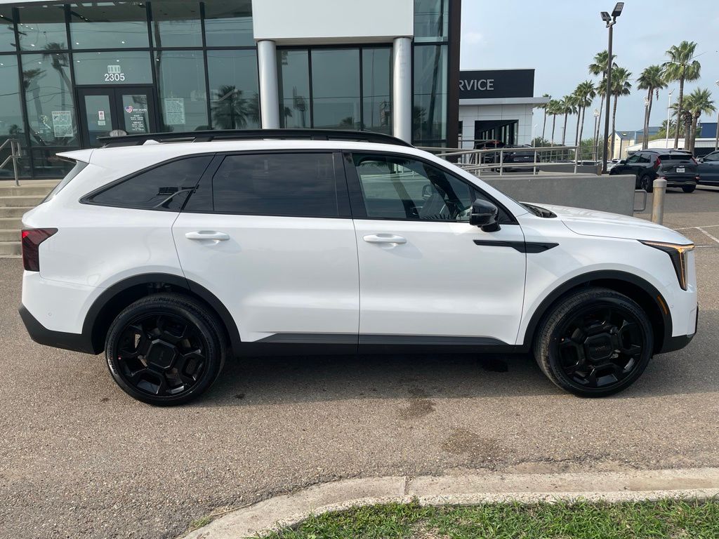 New 2026 White Kia X-Line SX Prestige image 4