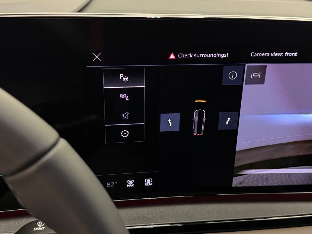 2025 Audi e-tron Premium 30