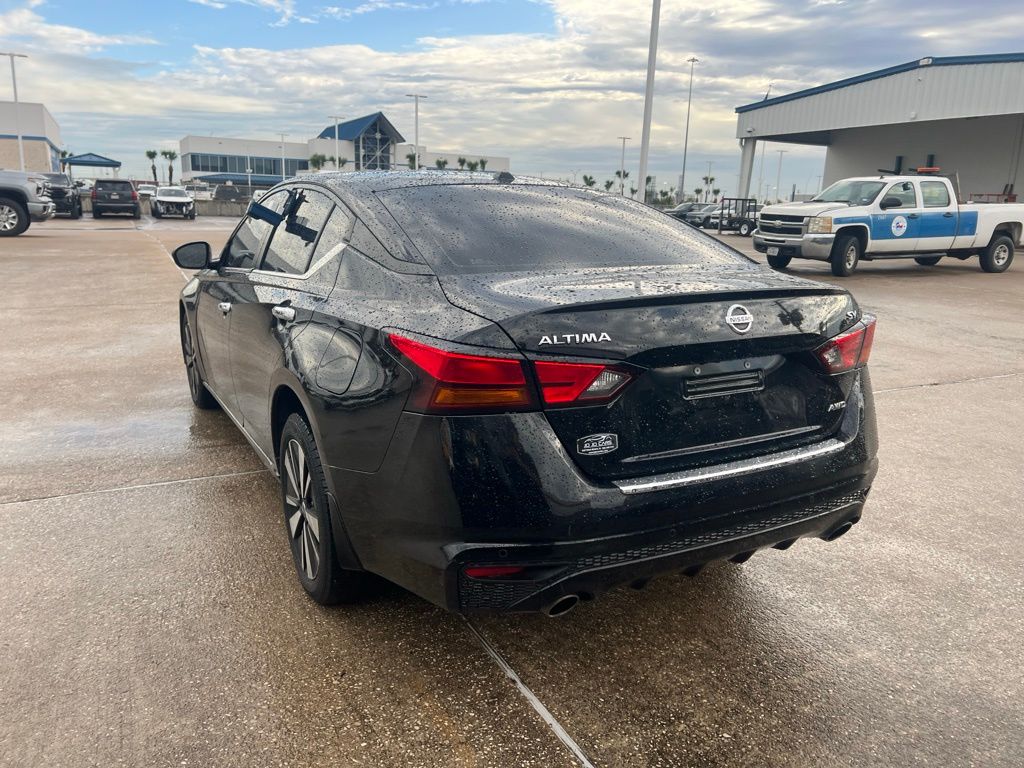 2021 Nissan Altima 2.5 SV Black at DeMontrond Mazda