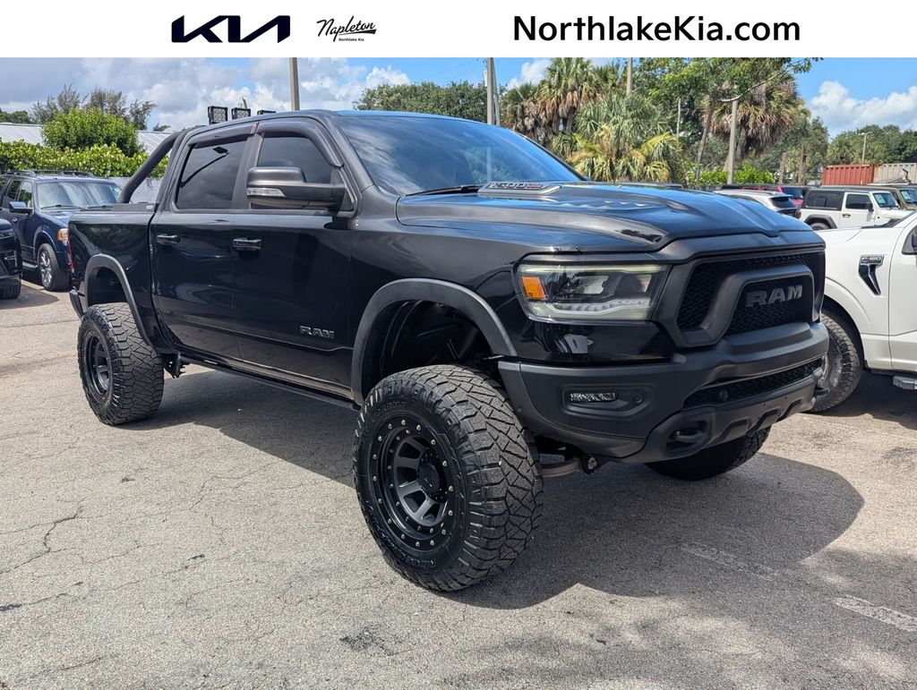 Diamond Black Crystal Pearlcoat 2021 RAM 1500 Pickup Truck Four-Wheel Drive 8-Speed Automatic