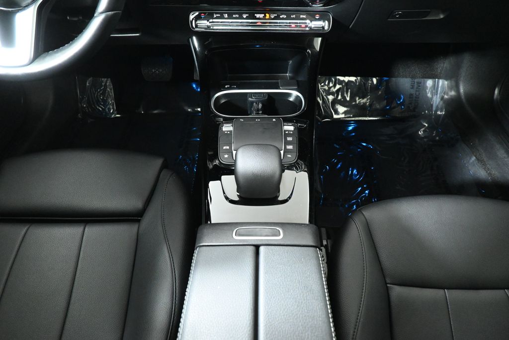 Thumbnail: 2022 Mercedes-Benz A-Class - 23