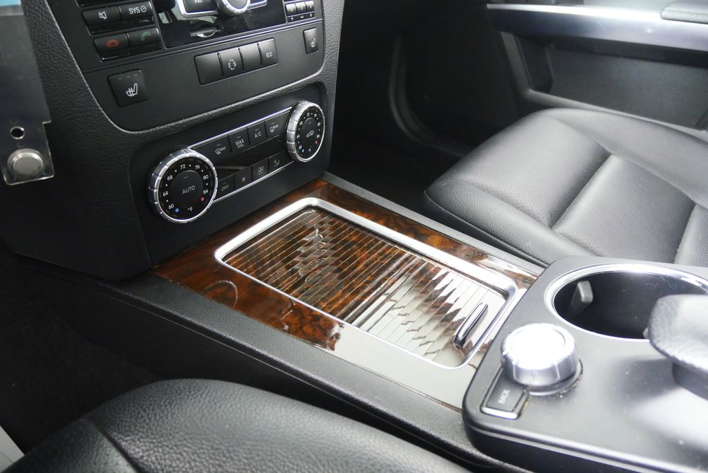 2014 Mercedes-Benz GLK 350 25