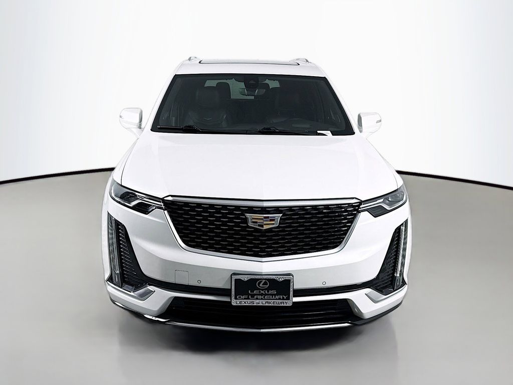 Thumbnail: 2021 Cadillac XT6 - 2