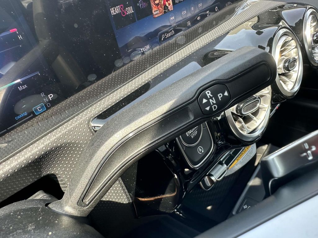 2025 Mercedes-Benz CLA 250 20