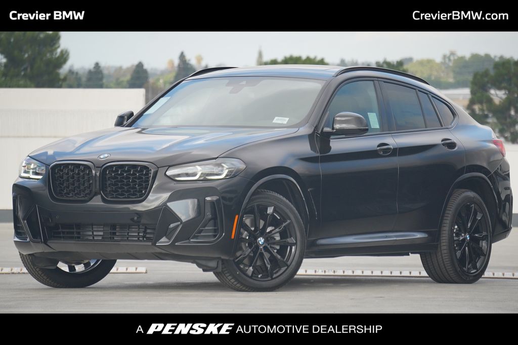 Thumbnail: 2025 BMW X4 - 1