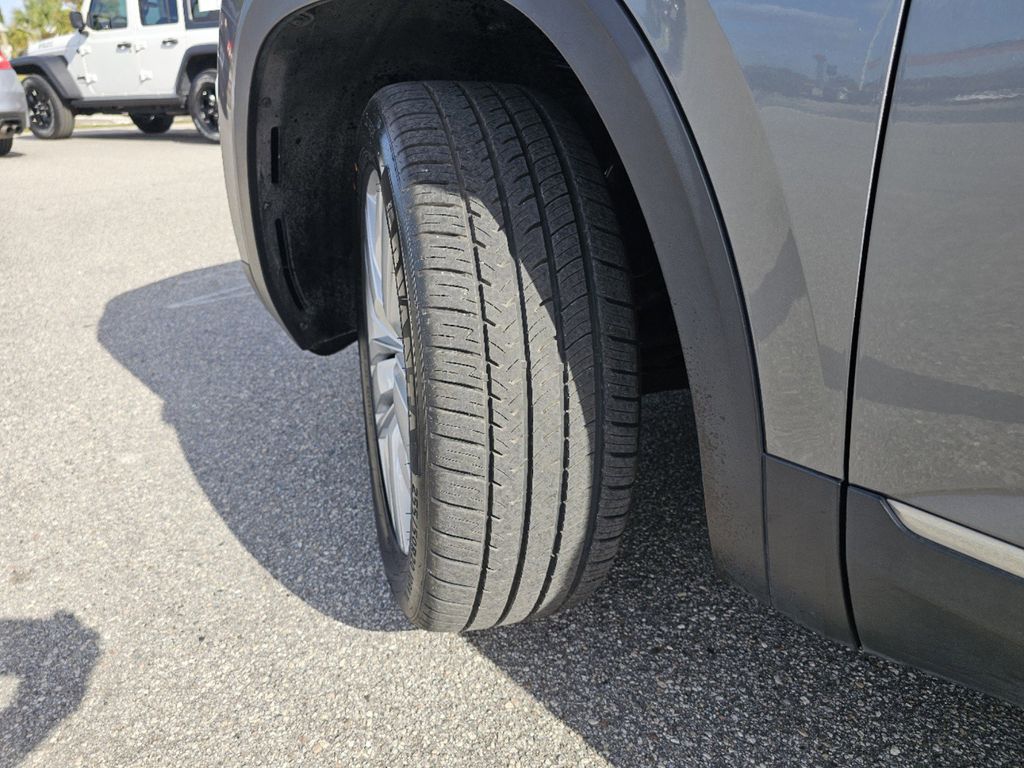 2019 Volkswagen Atlas SEL 38