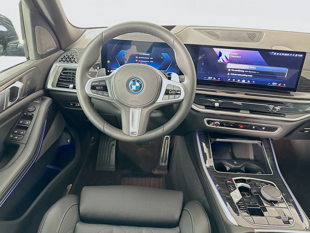 Thumbnail: 2025 BMW X5 - 23