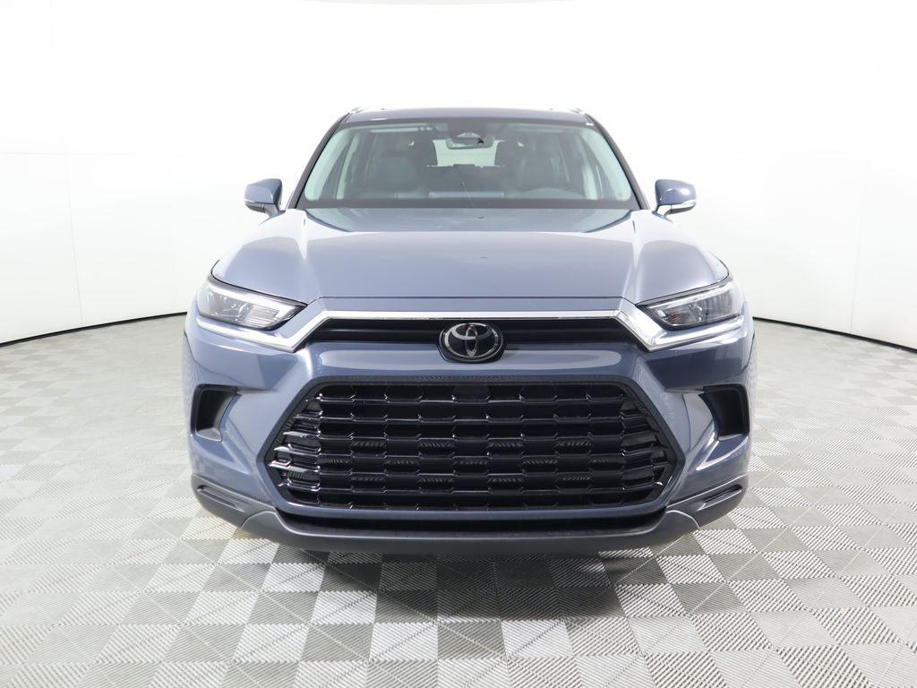 Thumbnail: 2024 Toyota Grand Highlander - 2