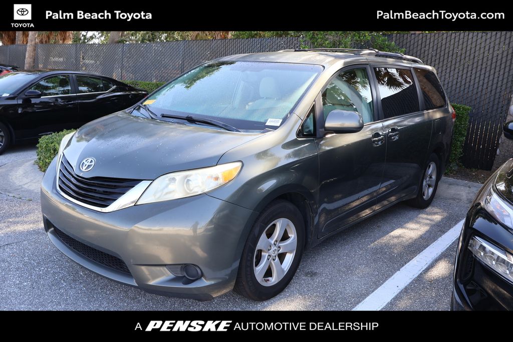 2012 Toyota Sienna LE -
                  West Palm Beach, FL