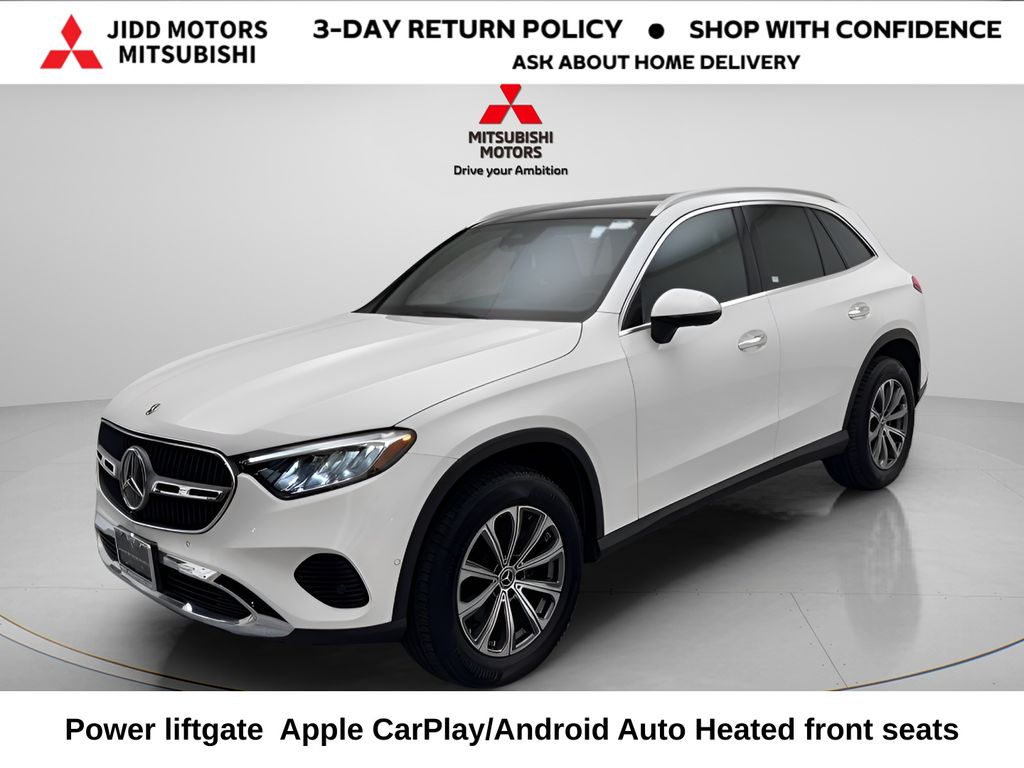 White 2024 Mercedes-Benz GLC 300 4MATIC SUV / Crossover All-Wheel Drive 9-Speed Automatic