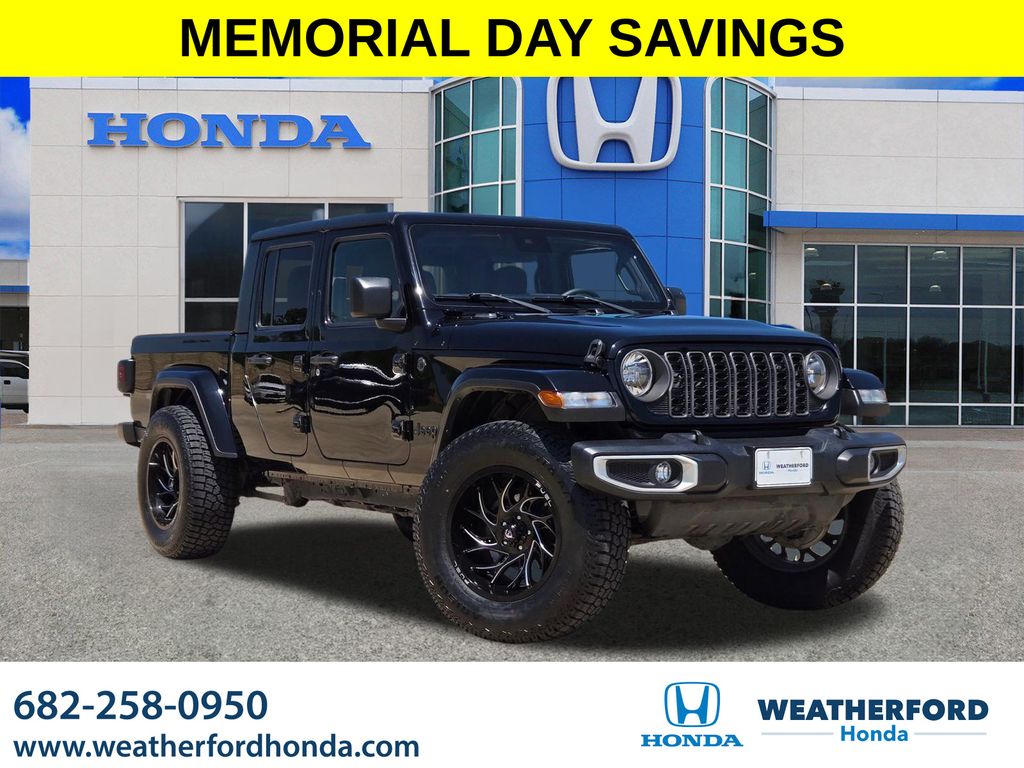 2024 Jeep Gladiator Sport S's photo