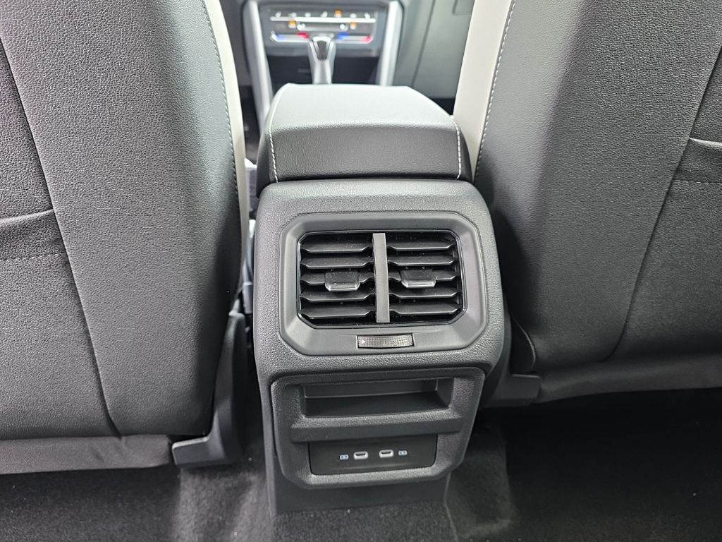 2026 Volkswagen Taos 1.5T SE Gray at Sutliff Volkswagen