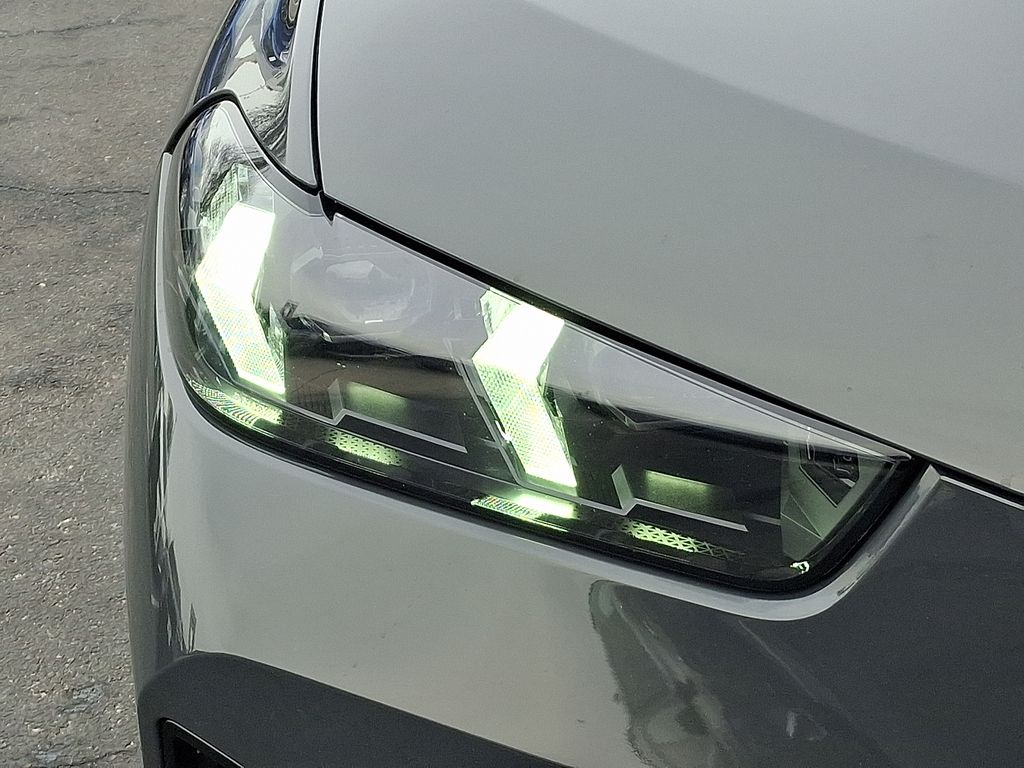 Thumbnail: 2025 BMW X5 - 9