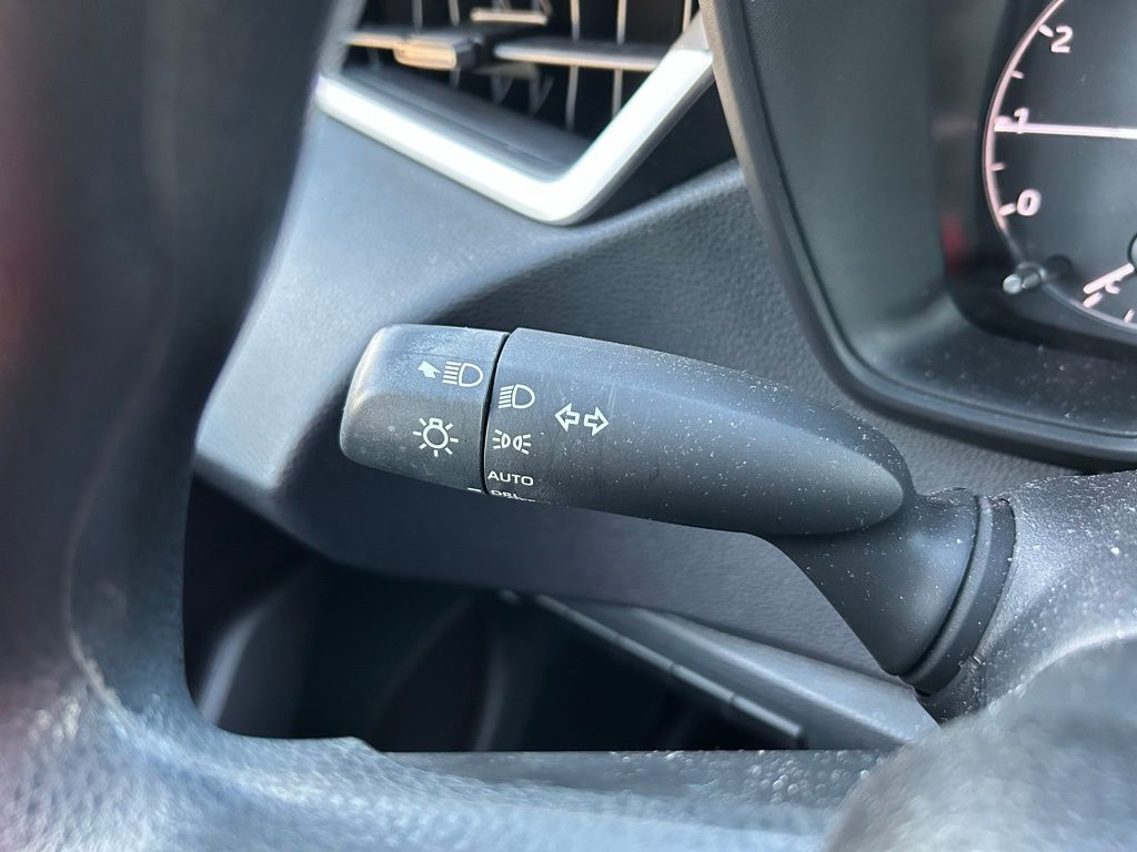 Thumbnail: 2025 Toyota Corolla - 21