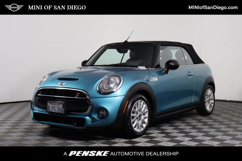 2016 MINI Cooper Base -
                  San Diego, CA