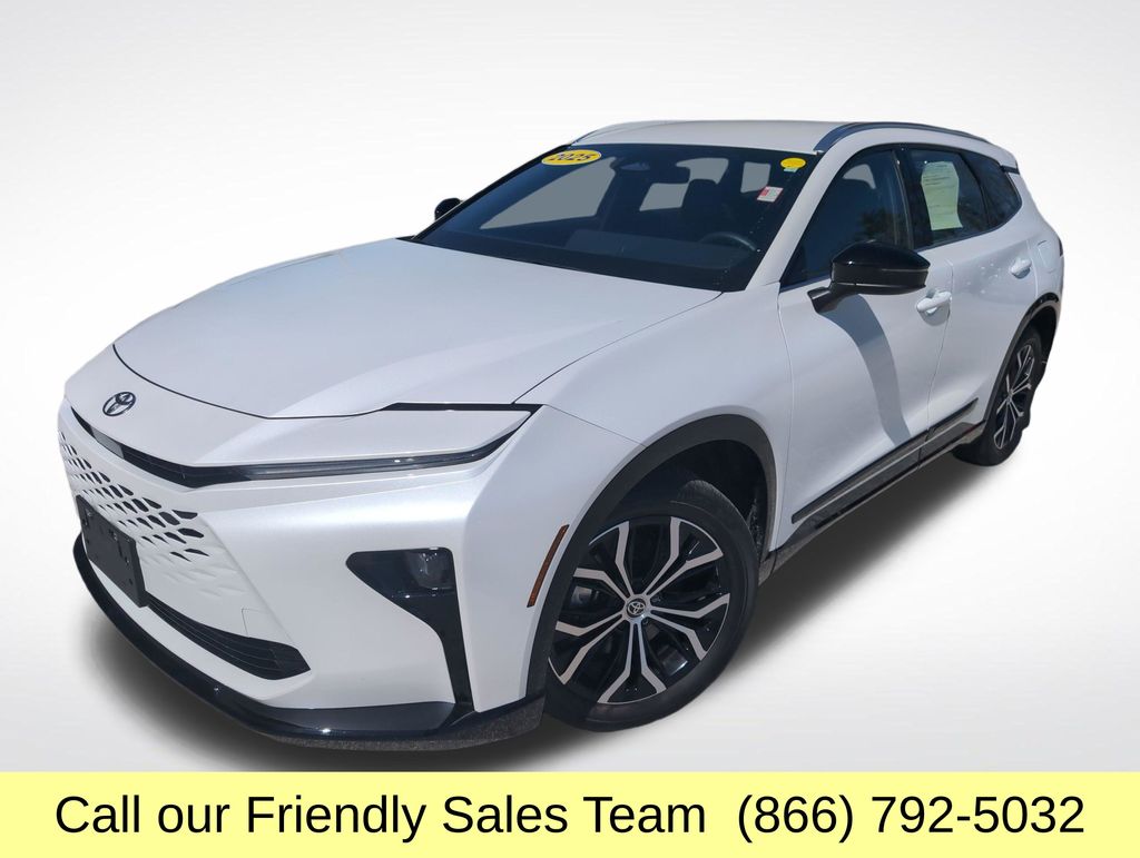 Oxygen White 2025 Toyota Crown Signia XLE AWD SUV / Crossover All-Wheel Drive Continuously Variable Transmission