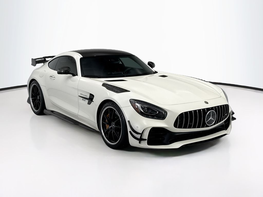 Thumbnail: 2018 Mercedes-Benz AMG GT - 3