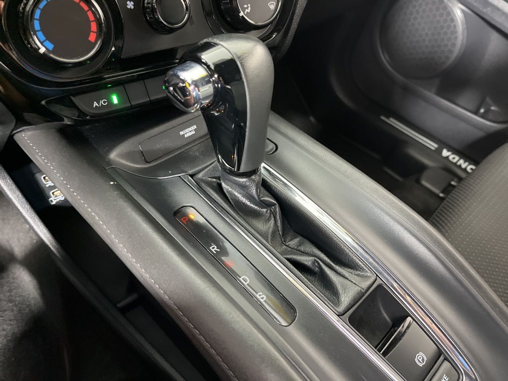 Thumbnail: 2021 Honda HR-V - 32