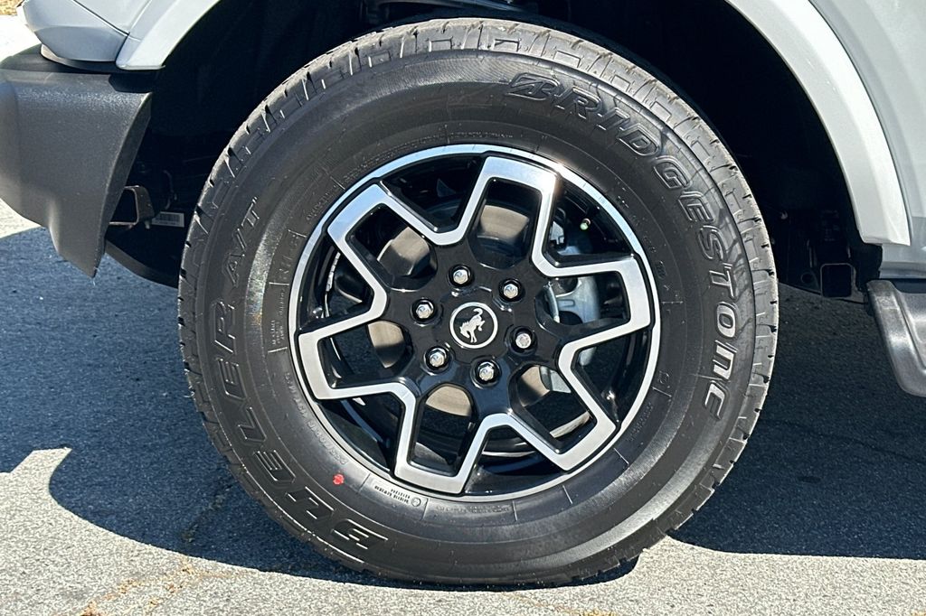New 2026 White Ford Outer Banks image 26