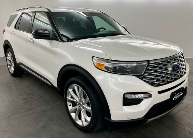 White Metallic 2022 Ford Explorer Hybrid SUV / Crossover All-Wheel Drive Automatic