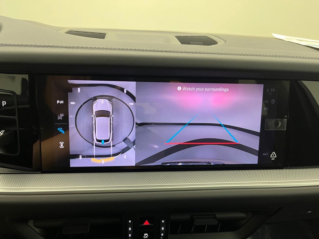 Thumbnail: 2026 Porsche Cayenne - 18