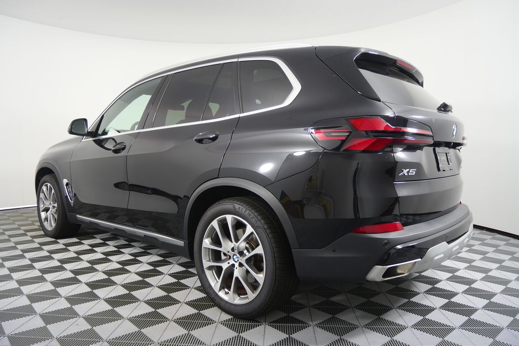 Thumbnail: 2024 BMW X5 - 5
