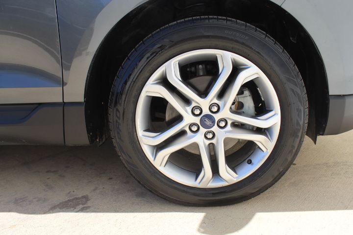 Used Car 2017 Ford Edge  Titanium For Sale Under $10,000 In Georgetown, Texas