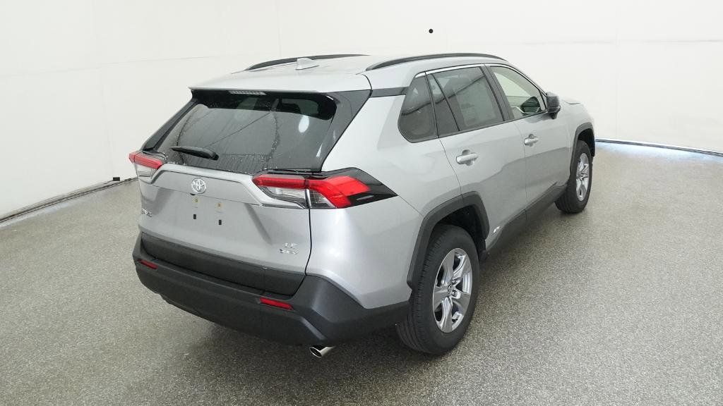 Thumbnail: 2025 Toyota RAV4 - 19