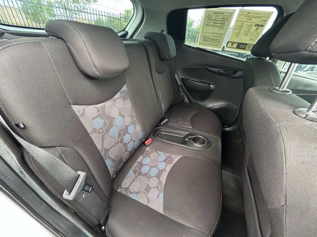2016 Chevrolet Spark LT 24