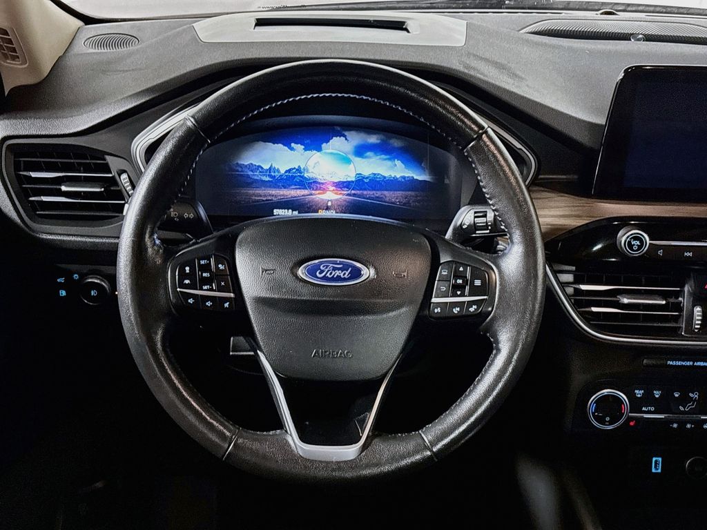2020 Ford Escape Hybrid Titanium