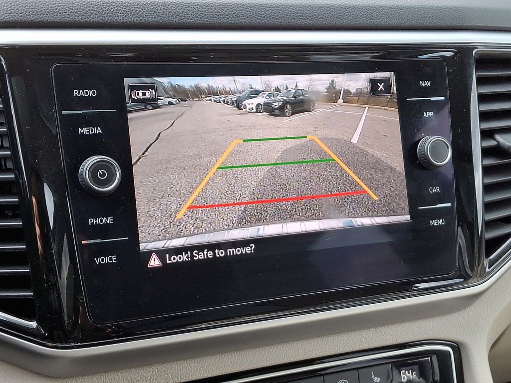 Thumbnail: 2022 Volkswagen Atlas - 19