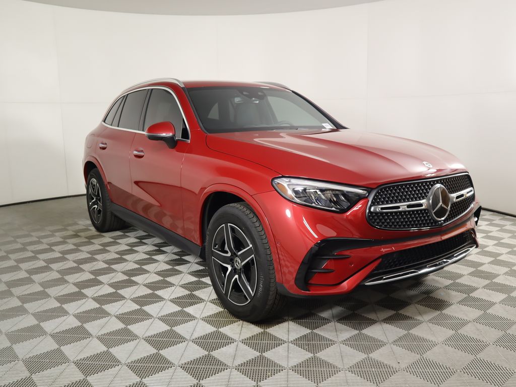 2025 Mercedes-Benz GLC 350 3