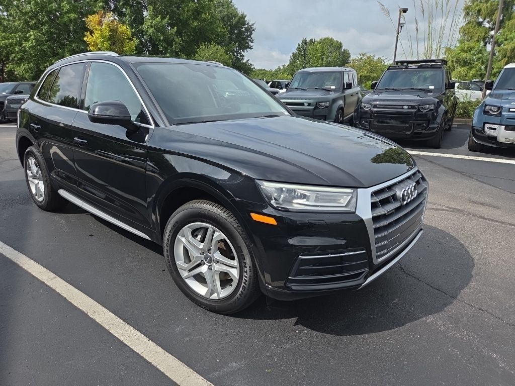 Used 2019 Black Audi  image 5