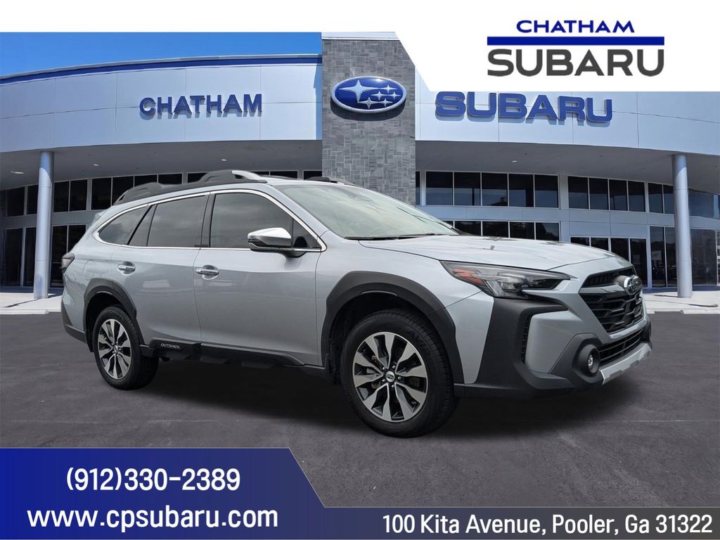 2025 Subaru Outback Touring AWD