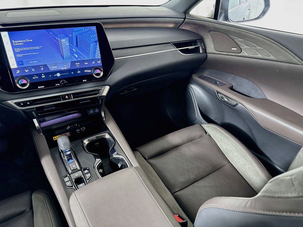 Thumbnail: 2025 Lexus RX - 24