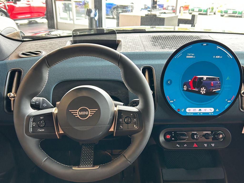 2025 MINI Cooper Countryman Iconic 17