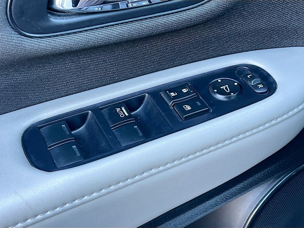 2022 Honda HR-V LX White at AutoSavvy Houston Southwest