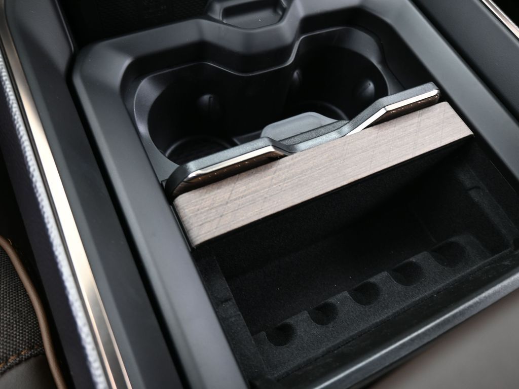 Used 2025 Diamond Black Crystal Pearlcoat Ram Limited image 23