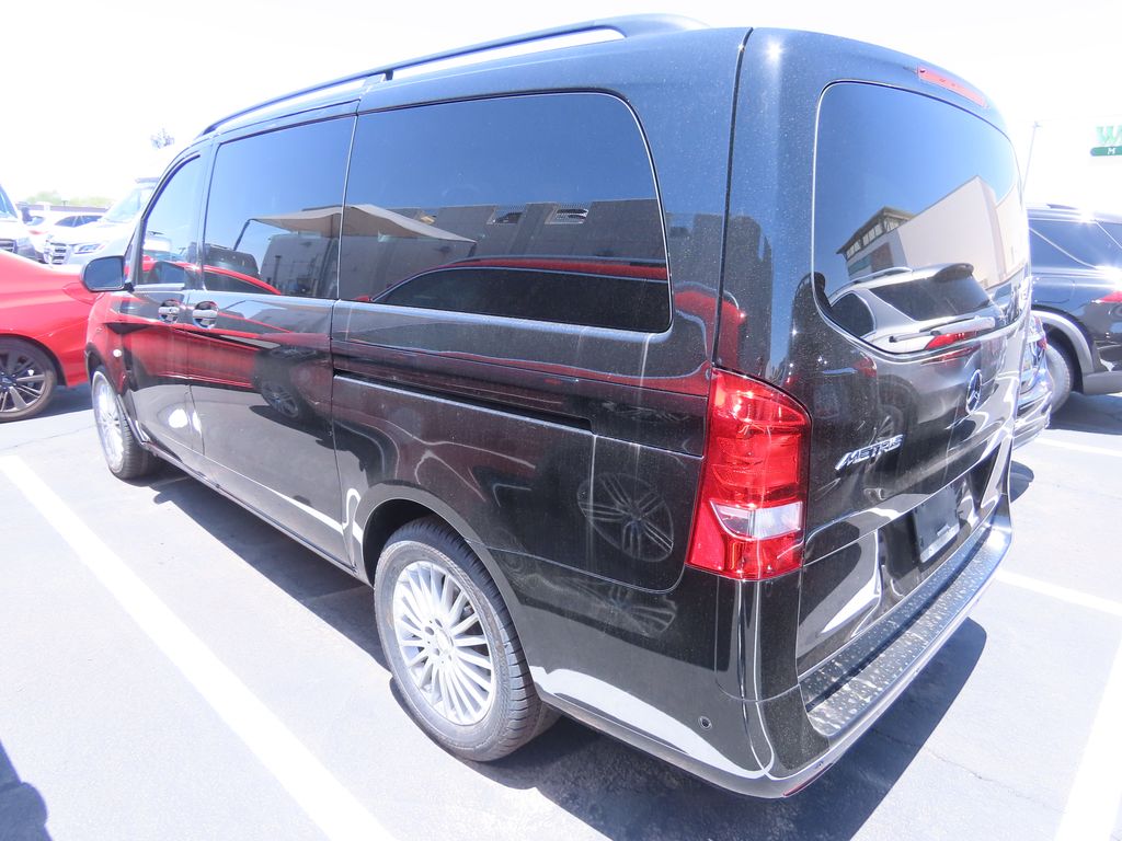Thumbnail: 2018 Mercedes-Benz Metris - 4