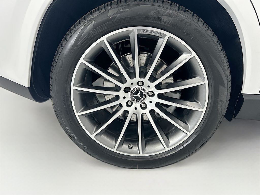 Thumbnail: 2026 Mercedes-Benz GLE - 32