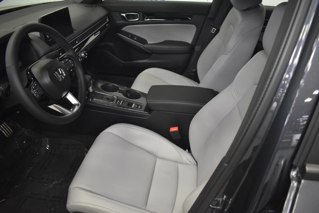 2025 Honda Civic Sport Touring 19