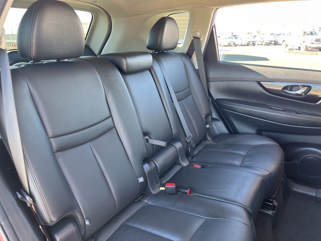 Thumbnail: 2019 Nissan Rogue - 28