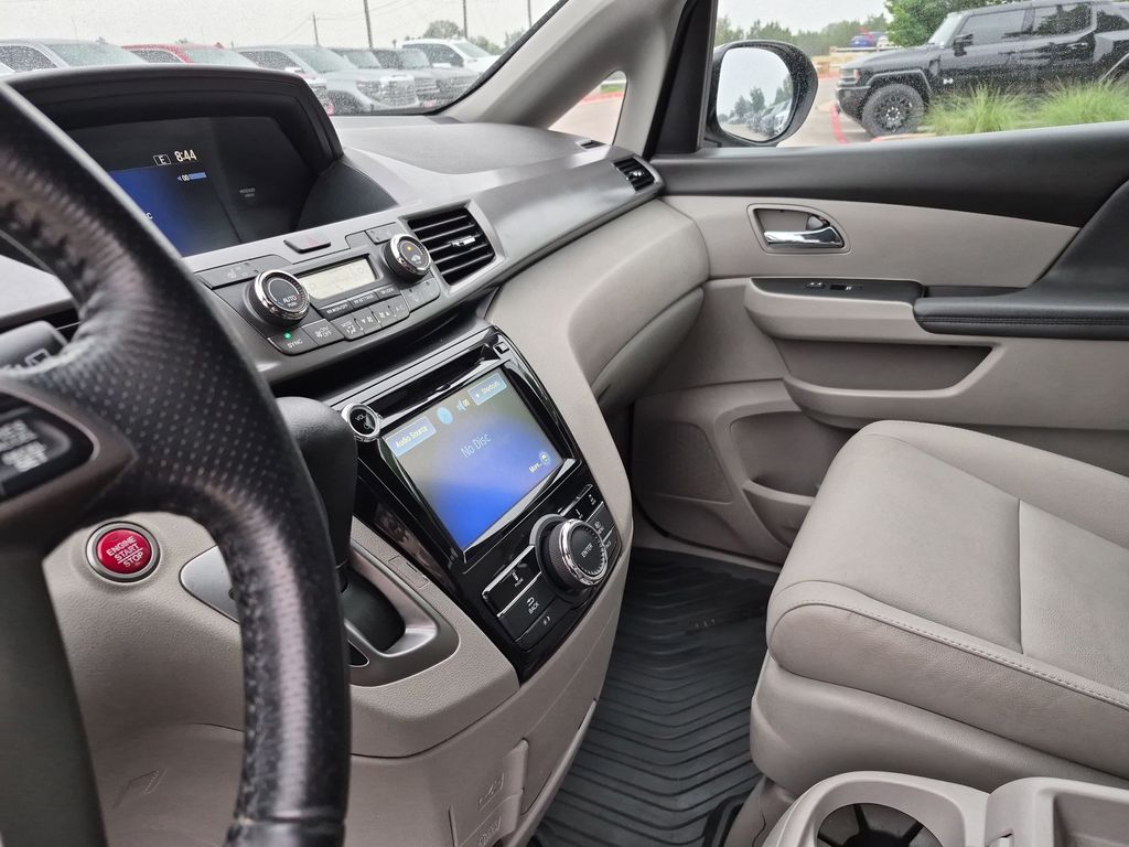 Used Car 2017 Honda Odyssey  Ex-l For Sale Under $15,000 In Austin, Texas