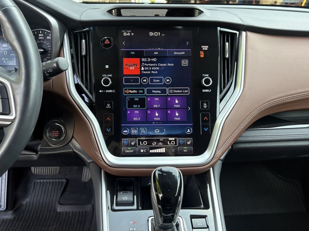 2021 Subaru Outback Touring
