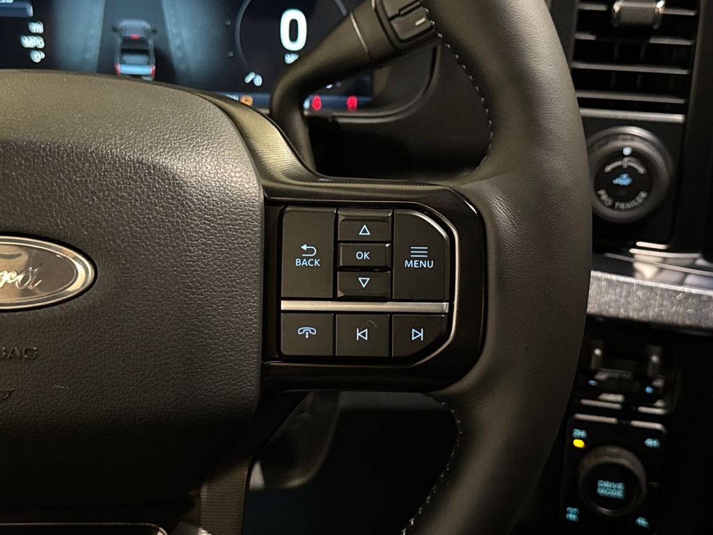 New 2026 White Ford Platinum image 39